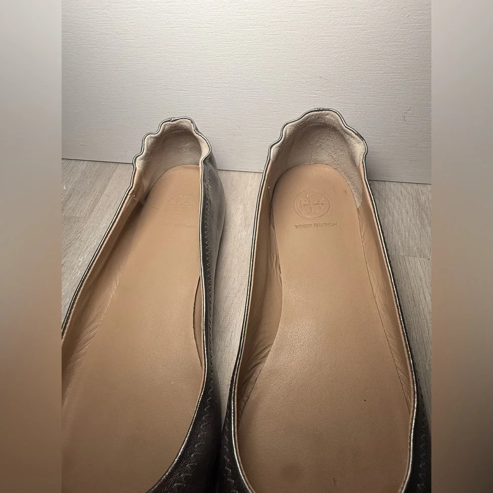 Tory Burch Minnie Metallic Silver/gray Leather Ballet Flat Women's Size 8 M